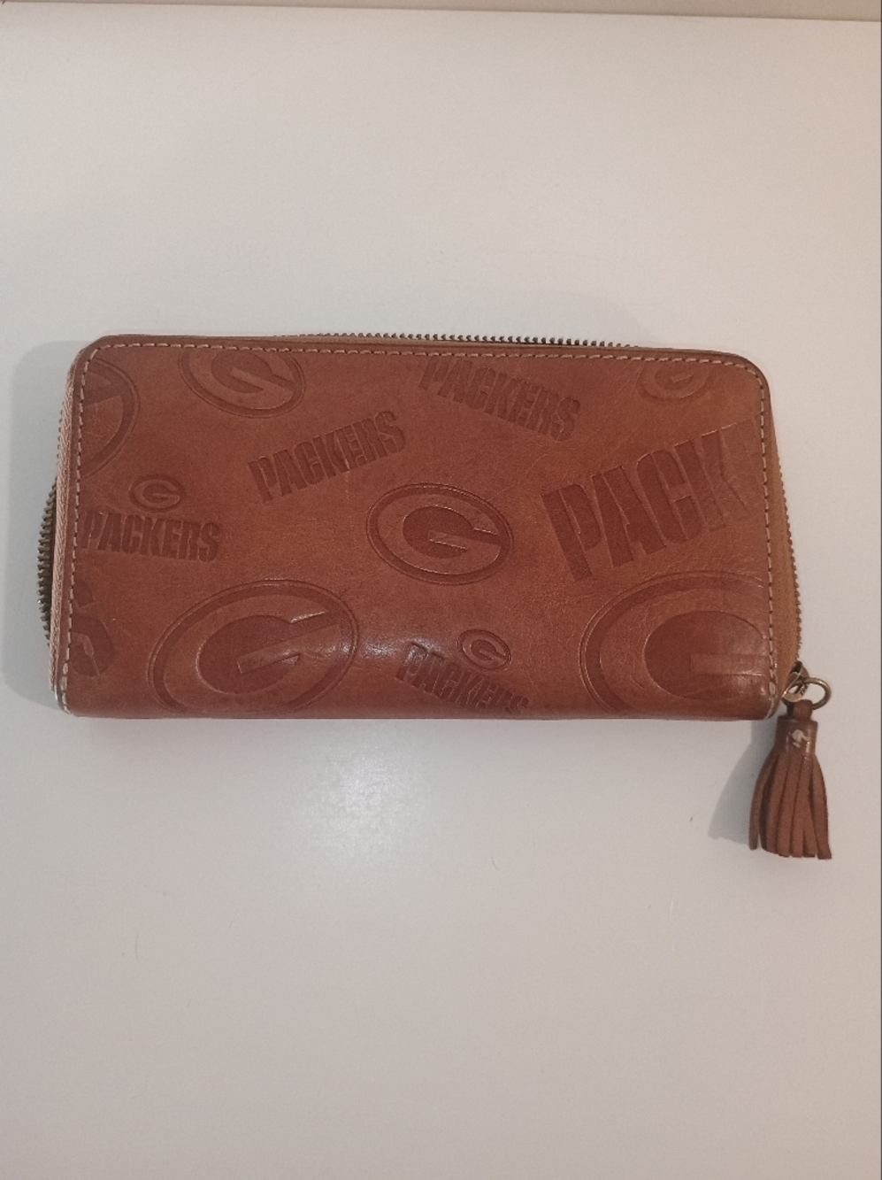 LMJ Green Bay Packers Brown Leather Zip Wallet with Tassel